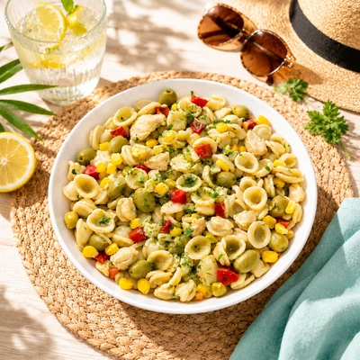 Salade de poulet et mini-coquilles au citron et ciboulette